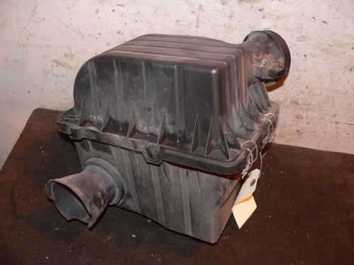 2005 ford explorer air cleaner filter box 4.0l