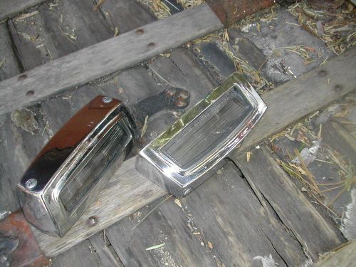 Ferrari 330 licence light housing set oe nos carello