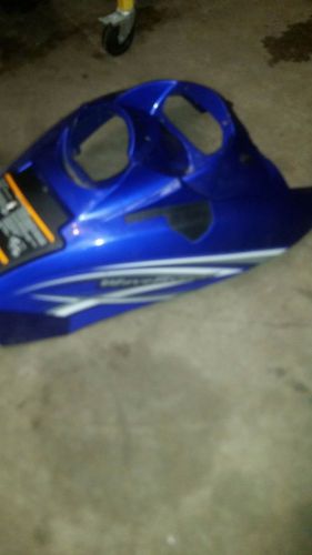 07 08 09 yamaha waverunner vx cruiser deluxe vx110 engine hatch cover mid cowl