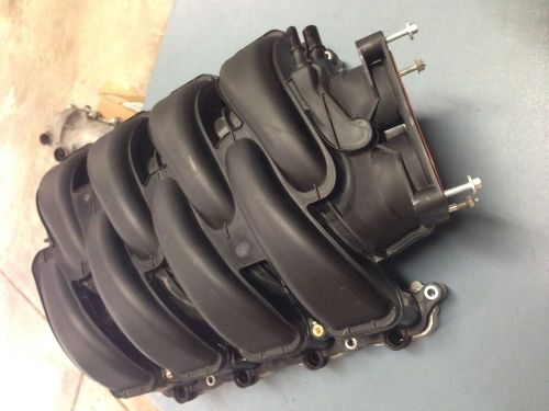 Engine intake manifold-intake manifold reman fits 05-06 ford mustang 4.6l-v8
