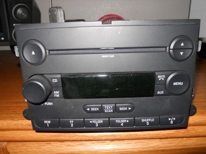 Ford f150 radio  7l3t-18c869-bk am-fm-cd radio