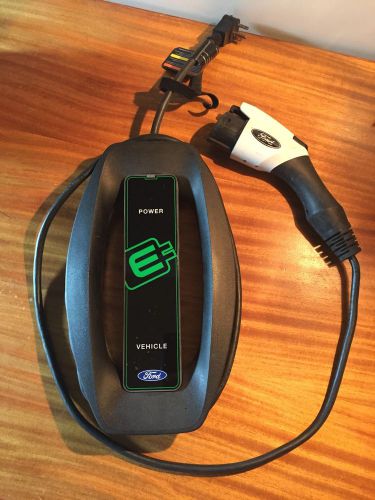 Ford focus fusion volt 120 volt electric battery car charger oem fm58-10b706ad