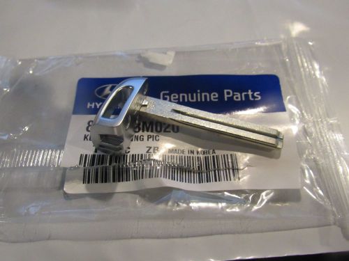 81999-3m020 oem new hyundai genesis equus emergency key blank 2009 2010 2011 12