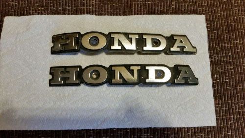 1979 cb 750 original honda tank badges 87122-426-000 &amp; 87121-426-000