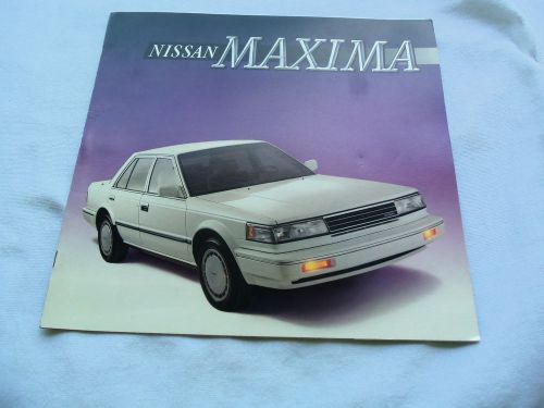 1986 nissan maxima original dealer sales brochure mint