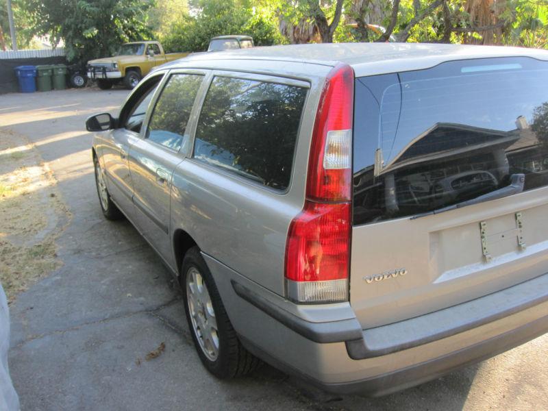 2000-04 volvo v70  rear door tailgate