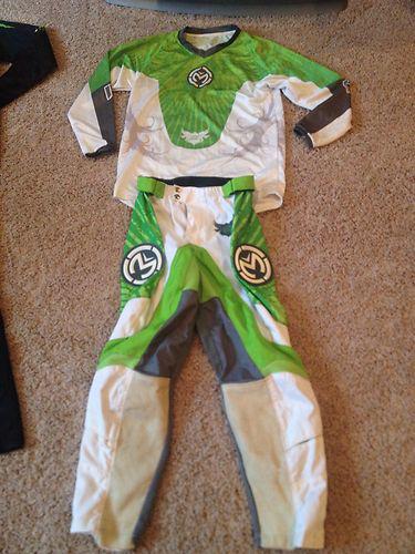 Motorcross racing gearing jersey and pants