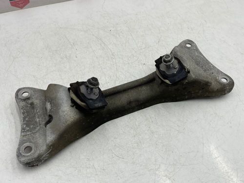 2012 bmw 1 f20 f21 transmission mount 6796607 bce16113-