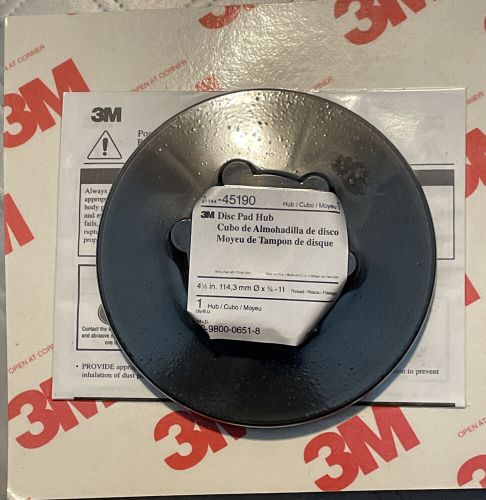 3m 45190 4-1/2&#034; disc pad hub, 5/8-11 female thread internal new sealed