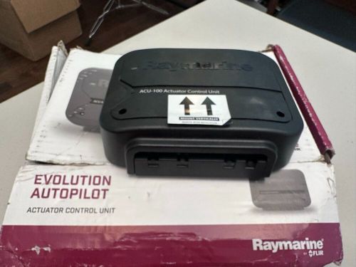 Raymarine evolution autopilot acu-100 actuator control unit in box