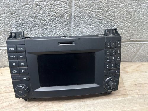 Mercedes benz sprinter oem 14-19 nav secreen receiver stereo radio head unit