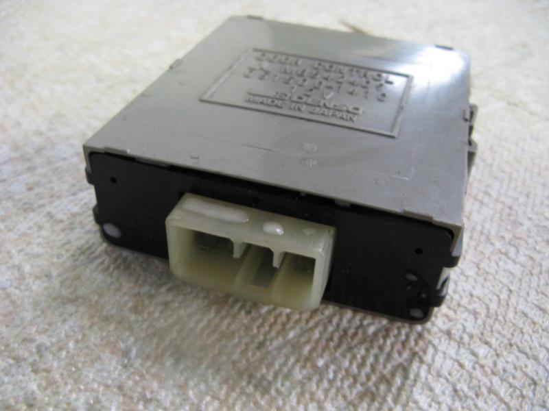 90 91 92 93 94 mitsubishi eclipse eagle talon door control module  mb542409 dsm