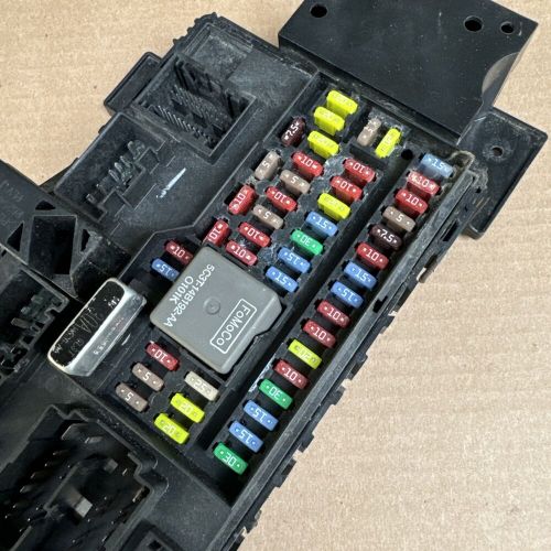 Ac3t-14c442-ba truck fuse box body control module bcm ford f-550 450 350 250 6.4