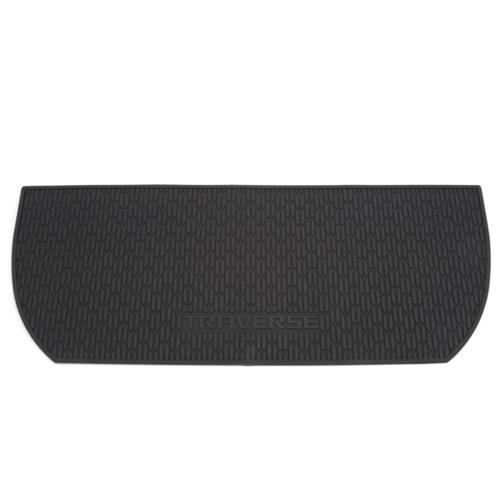 09-14 traverse premium all weather cargo black mat w/ traverse logo 22890532