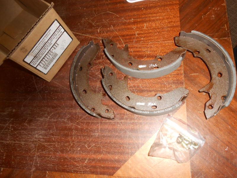 Nos.  1992 ford tempo brake pads f23z-2200-axx. oem.