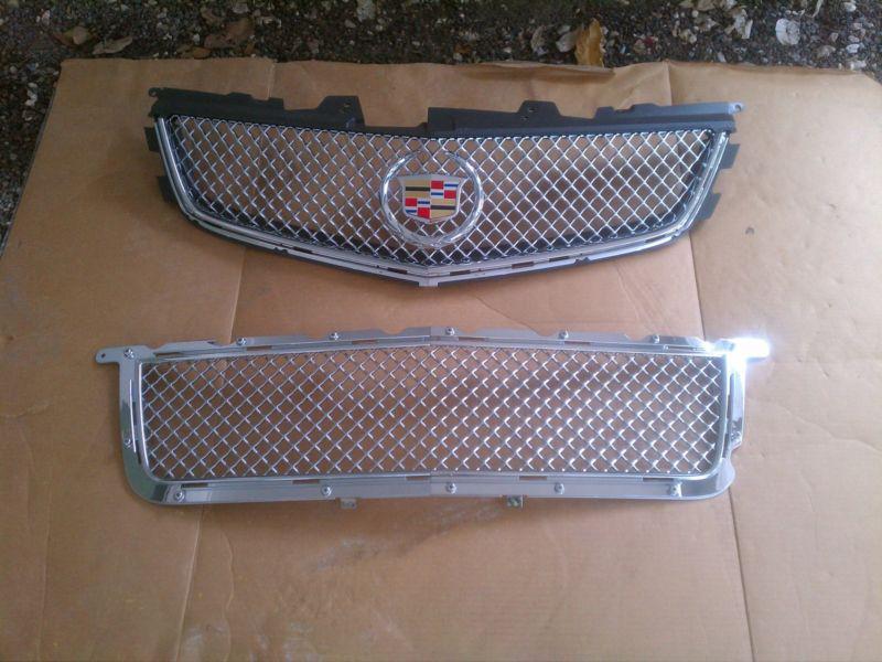 New 2009 2013 oem cadillac cts-v upper grille 25891998 lower grille 25891997