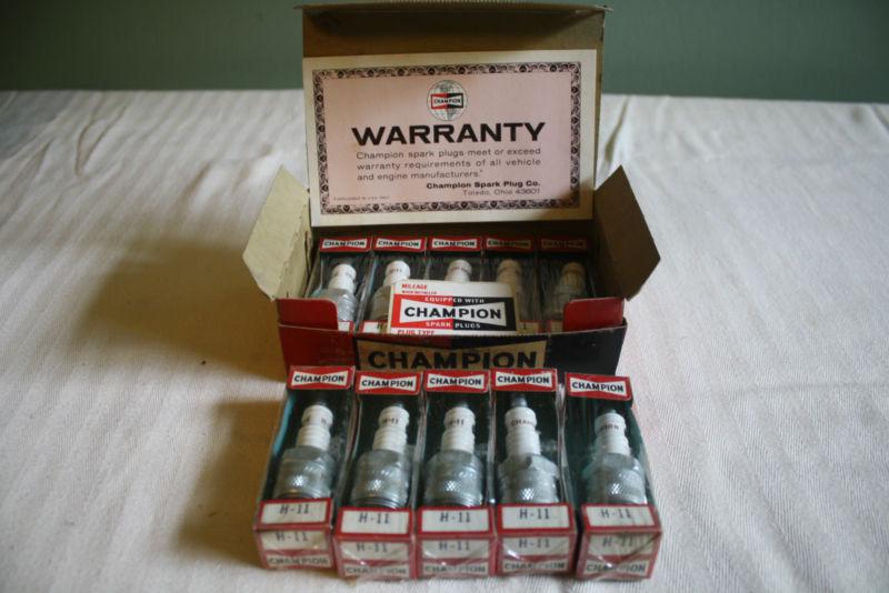 Champion h-11 spark plugs vintage nos complete box of 10