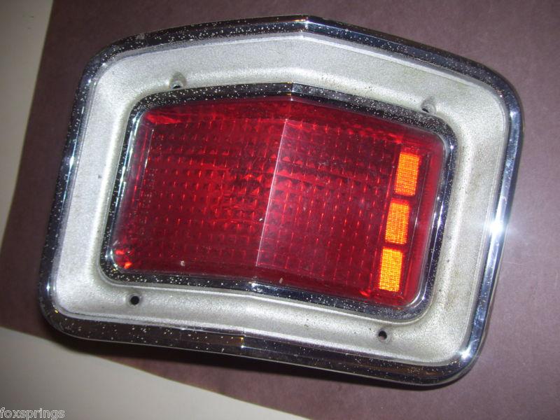 1969 plymouth satellite wagon rh tail light  - 69rs - 2930466 2930946 - pl74