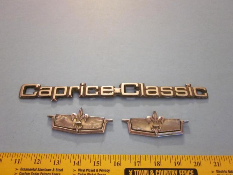 1978 - 1980 ? chev caprice classic factory body emblems