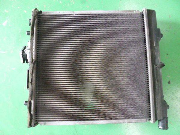 Suzuki wagon r 2004 radiator [1320400]