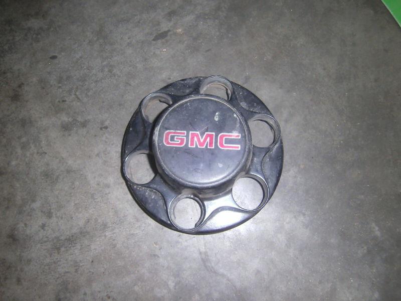 Gmc center cap - 88-98 gmc 4x4 truck - 6-lug wheels