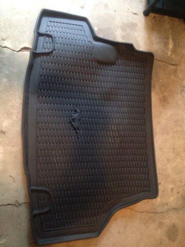 2010-2013 ford mustang rubber trunk mat with pony logo *like new*
