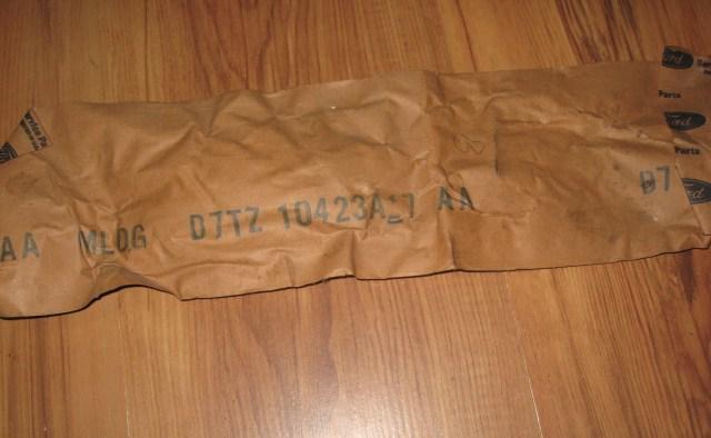 Nos lower cab trim moulding molding 1977 77 ford truck d7tz-10423a17-aa fomoco