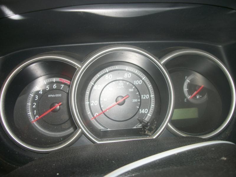 Speedometer 10 11 nissan versa 1116907