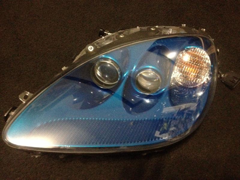 05-13 corvette oem rh driver side head light (blue)