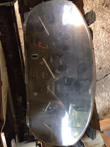 96-00 honda civic instrument cluster 6800 rpm jdm ek9