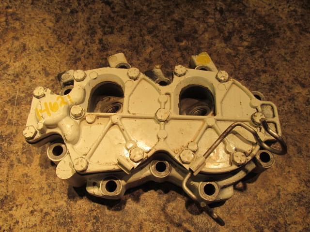 Johnson evinrude cylinder head cover 1978  25 35 hp 323584 **14621**