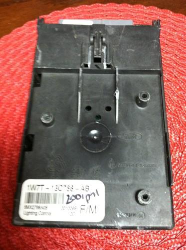 2001 ford crown vic lighting module 1w7t-13c788-ab