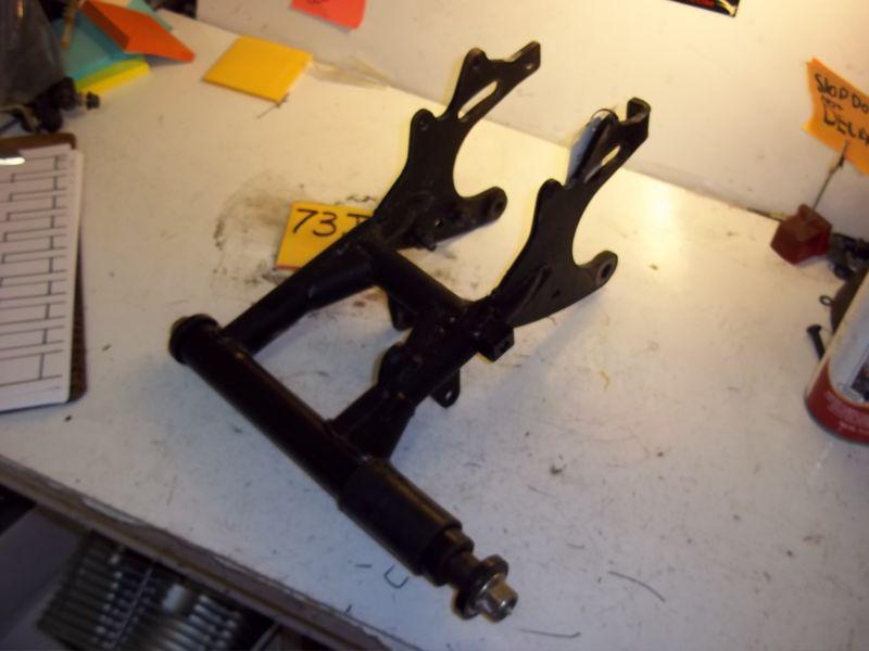 2001 polaris 90 sportsman  swingarm