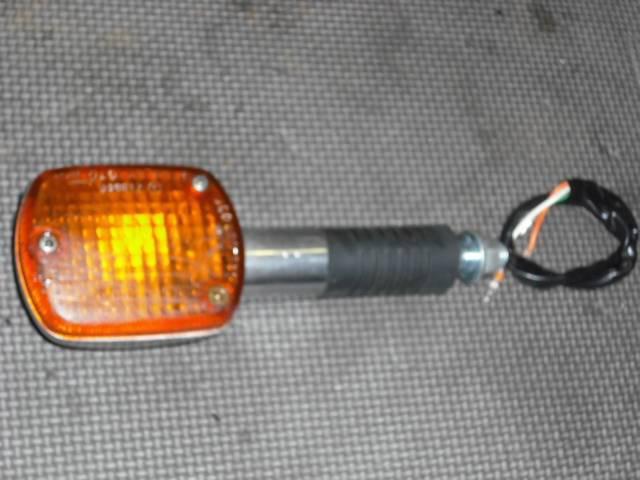 Honda v65 magna vf1100c left front signal blinker light lamp *free shipping*