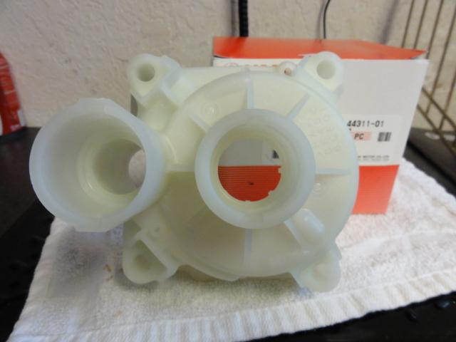 Yamaha outboard water pump housing for f225, f250, f300 (4.2l)  6ce-44311-01-00 