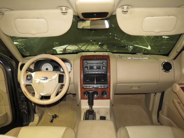 2006 ford explorer floor center console tan 2403010