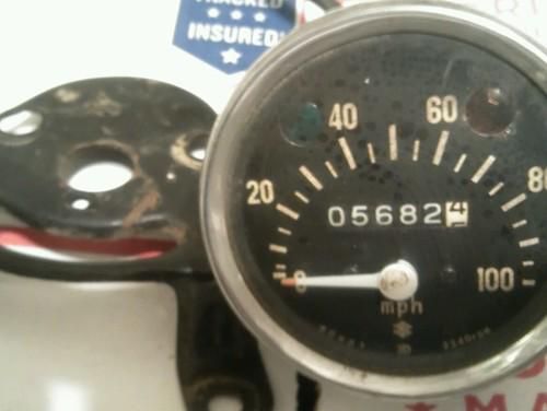 Vintagesuzuki oem tc90 ts90 speedometer and bracket