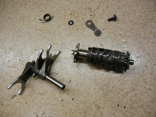 Honda xr400 shift shafts w/ drum forks shaft xr 400 1996