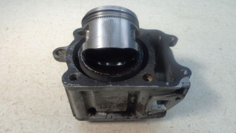 1984 honda ch125 engine motor cylinder top end w/ piston hm598