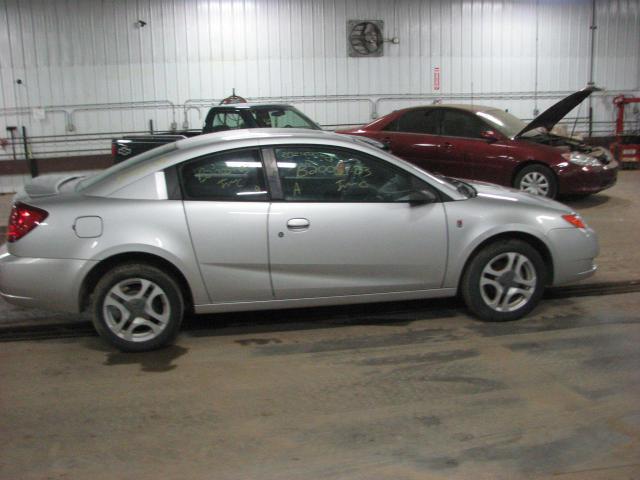 2003 saturn ion tail lamp light right