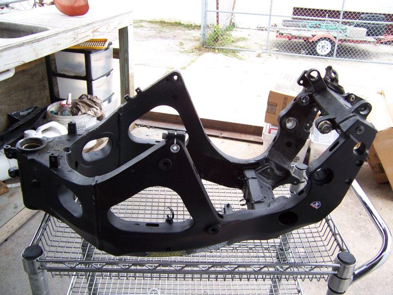 057 suzuki gsxr750 gsxr 750 600 06 07 frame chassis slvg. 