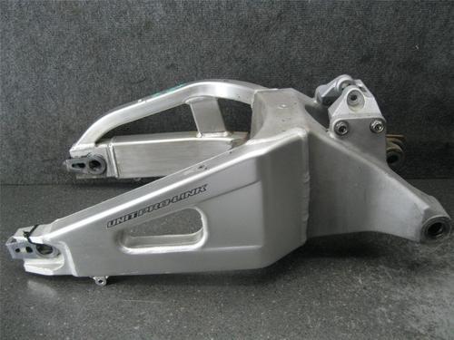 04 honda cbr 600rr 600 rr swingarm 49a