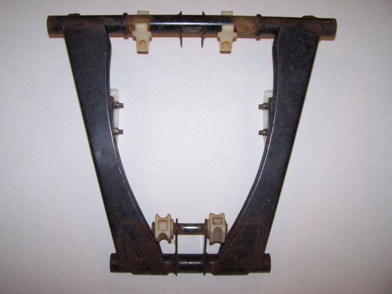 Yamaha suspension pivot arm excel iii enticer phazer xlv