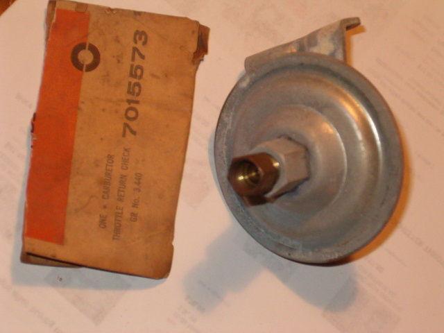 Nos 1958 59 pontiac w/4bbl throttle return check valve gm delco rochester