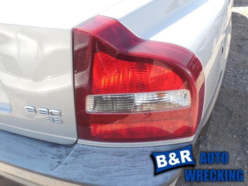 Right taillight for 99 00 01 02 03 volvo s80 ~ 4940633