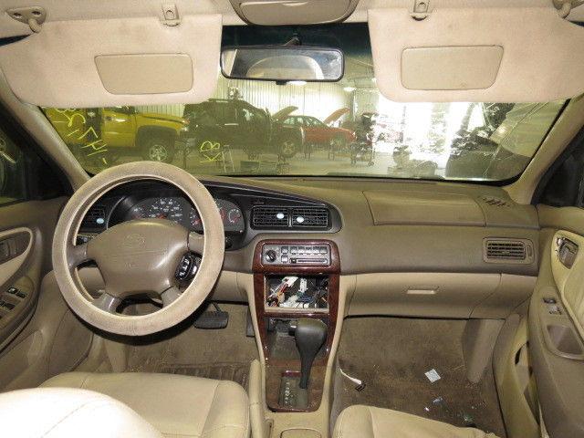 2001 nissan altima sunvisor passenger rh tan lighted/mirror 2405888