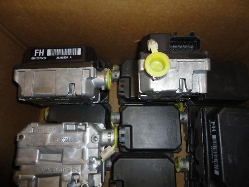 * 03' pontiac montana oem cruise control/gm12575410